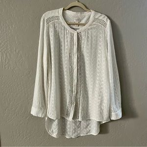 Chicos Size 3 White Embroidered Lace Roll Tab Long Sleeve Button Up Tunic Blouse